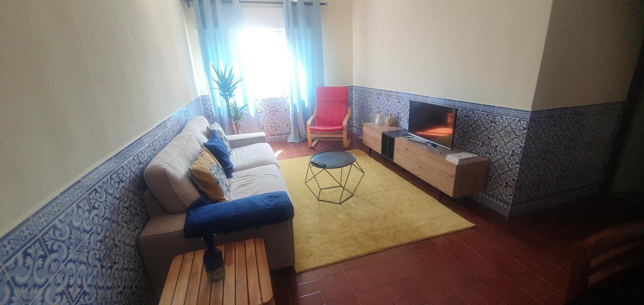 Cosy T2 In Palmela City Center Exterior photo